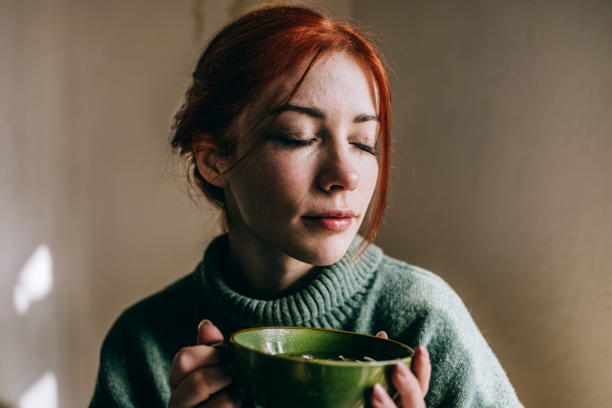 8 motivos para incluir o anti-inflamatório chá verde na rotina