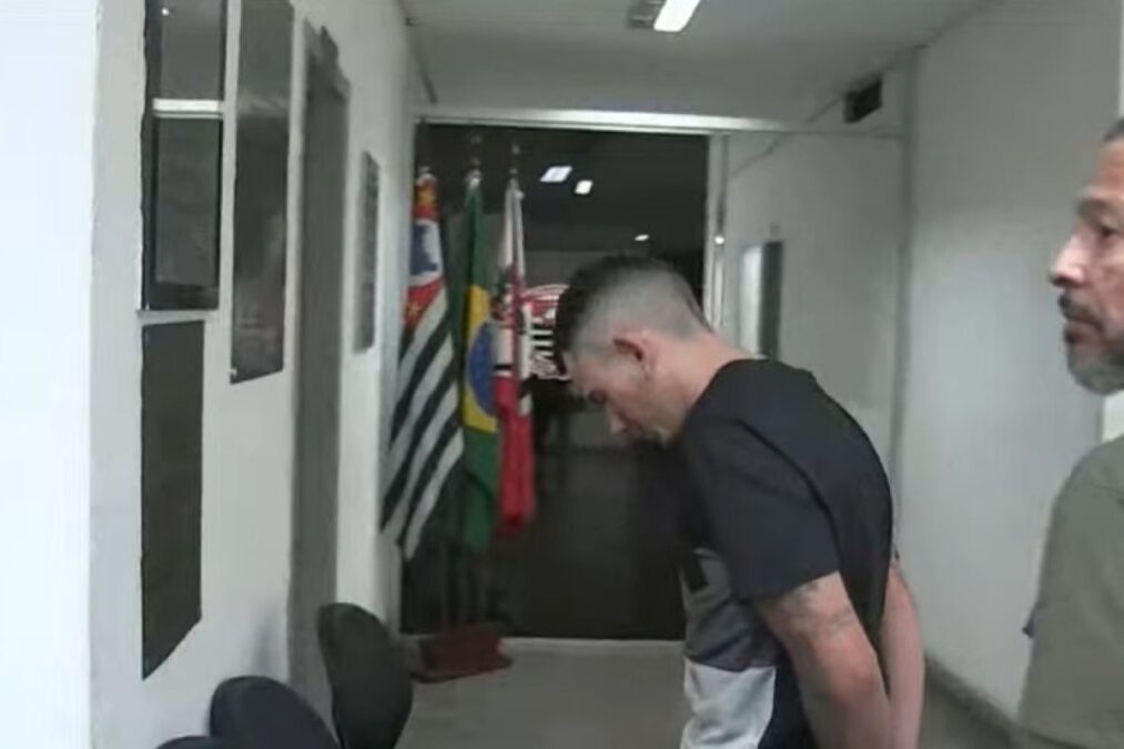 Homem que atropelou e arrastou ex é transferido para sistema prisional