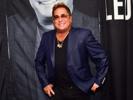 boletim:-leonardo-esta-internado-por-gastroenterite;-saiba-quando-o-cantor-recebe-alta