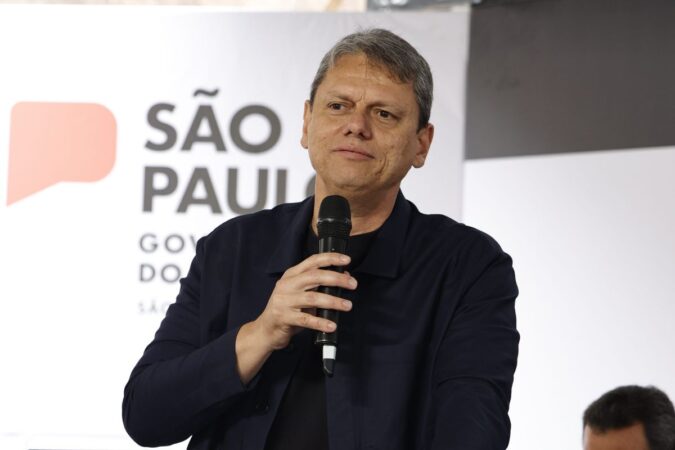 com-“the-best”-de-tina-turner,-tarcisio-faz-retrospectiva-de-governo