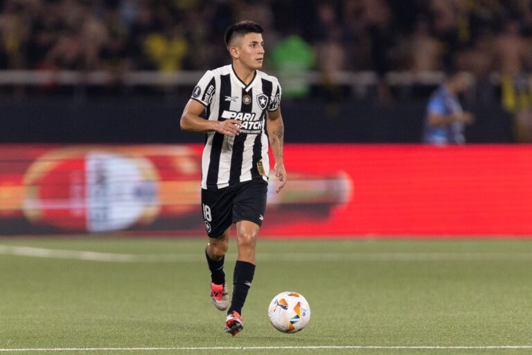 botafogo-e-condenado-a-pagar-valor-milionario-a-time-da-mls-por-almada