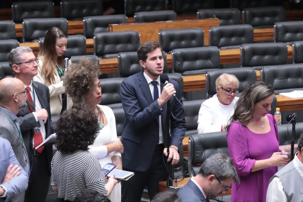 PL da Dosimetria pode beneficiar presos por outros crimes, diz PSB