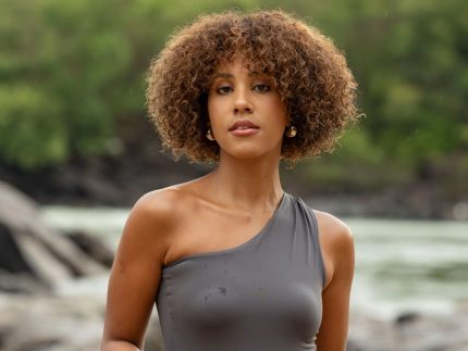 apos-papeis-doces,-ramille-aposta-em-vila-ambiciosa-em-“coracao-acelerado”