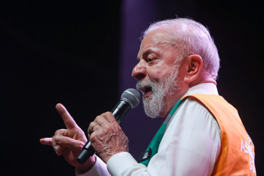 Lula se reúne com senadores para discutir PL da Dosimetria