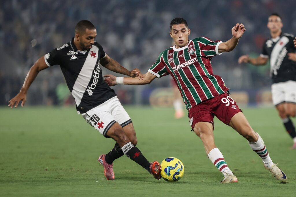 copa-do-brasil:-vasco-bate-fluminense-de-virada-e-abre-vantagem