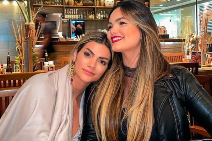 filha-de-kelly-key-conta-trauma-com-revista-da-mae-pelada;-veja-motivo