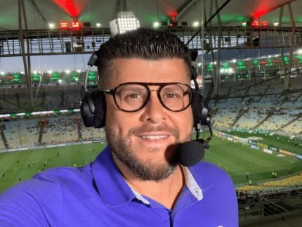 narrador-odinei-ribeiro-comanda-jogo-beneficente-que-virou-referencia-em-itanhaem