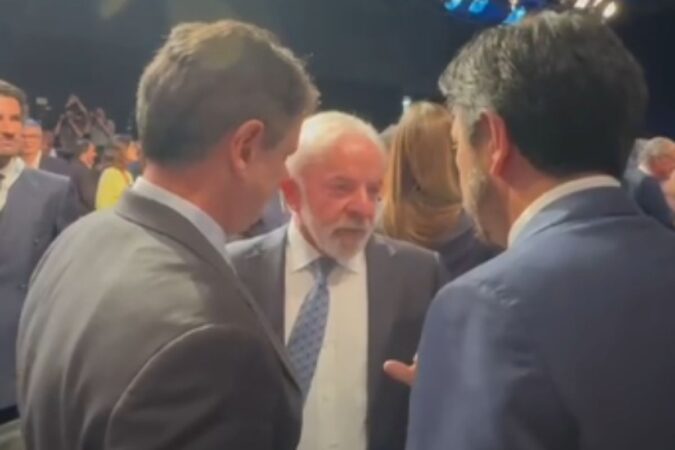 nunes-e-tarcisio-falam-com-lula-sobre-falta-de-energia-em-sp