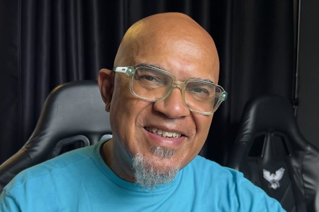 clemente,-da-plebe-rude,-passa-por-cirurgia-apos-mal-estar-em-show