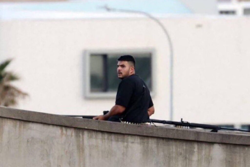 um-dos-suspeitos-de-tiroteio-que-matou-12-na-australia-e-identificado