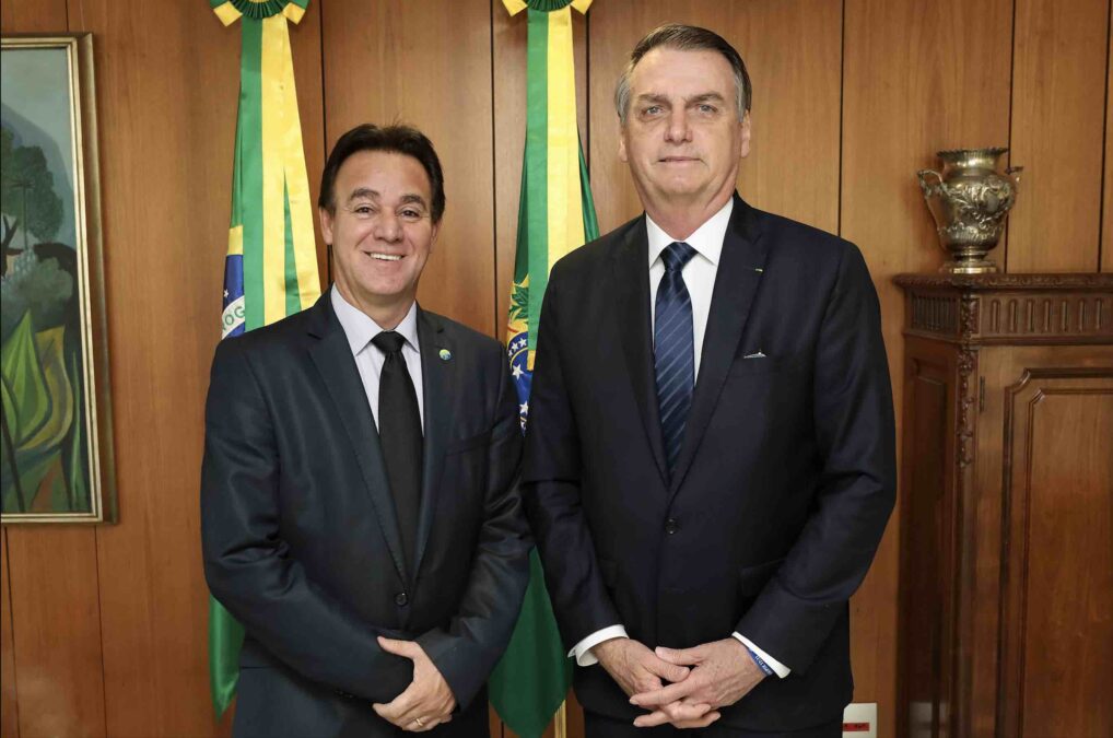 Quem é Adilson Barroso, suplente que assume vaga de Carla Zambelli