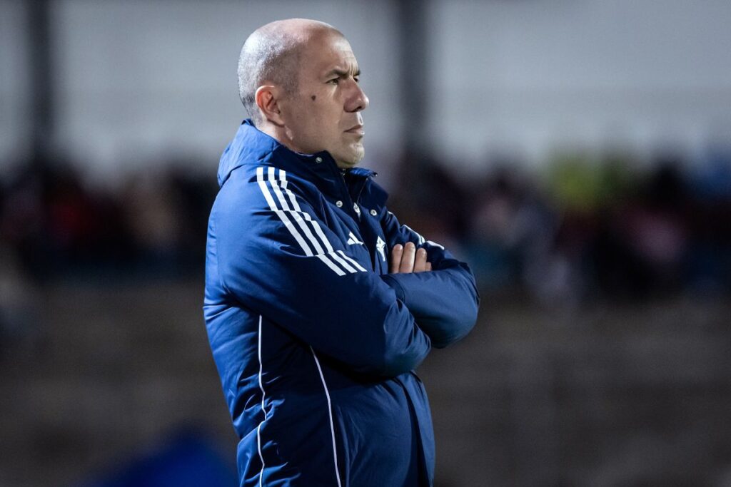 cruzeiro-anuncia-desligamento-de-leonardo-jardim-apos-eliminacao