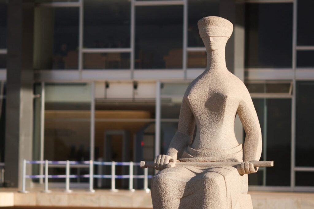 stf-ja-condenou-810-pessoas-pelos-atos-de-8-de-janeiro