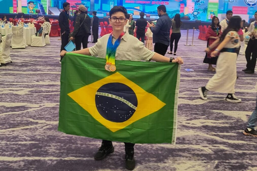 Jovem do DF conquista ouro em Olimpíada de Cybersegurança na China