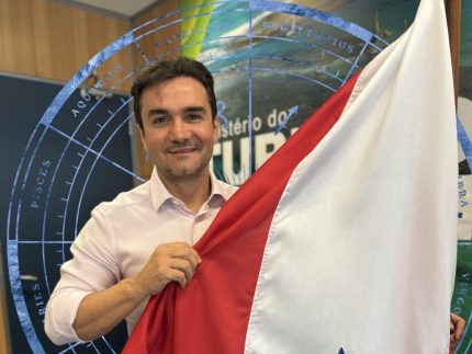 lula-demite-celso-sabino-do-turismo-e-promove-nova-baixa-no-primeiro-escalao-do-governo