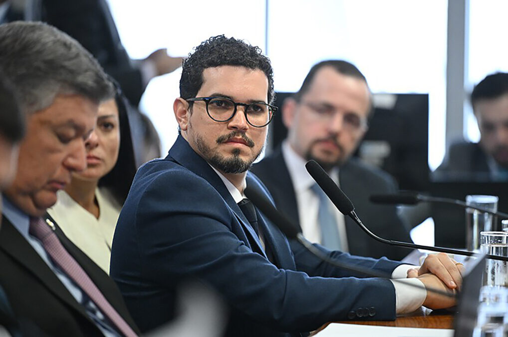 Sem Desconto: filho de ex-diretor do INSS é preso pela PF em operação