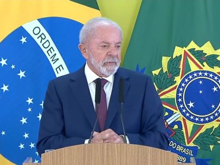 lula-reage-a-ataque-de-zeze-di-camargo-as-filhas-de-silvio-santos-e-chama-atitude-de-“cretinice”