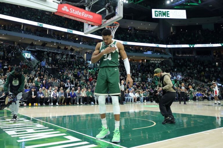 apos-rumores-sobre-troca,-antetokounmpo-fala-sobre-bucks-na-nba