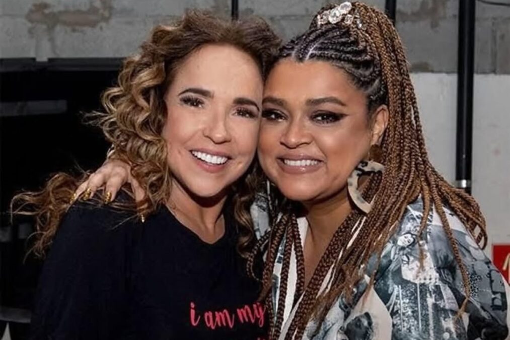 Daniela Mercury se emociona ao falar de Preta Gil: “Tristeza grande”