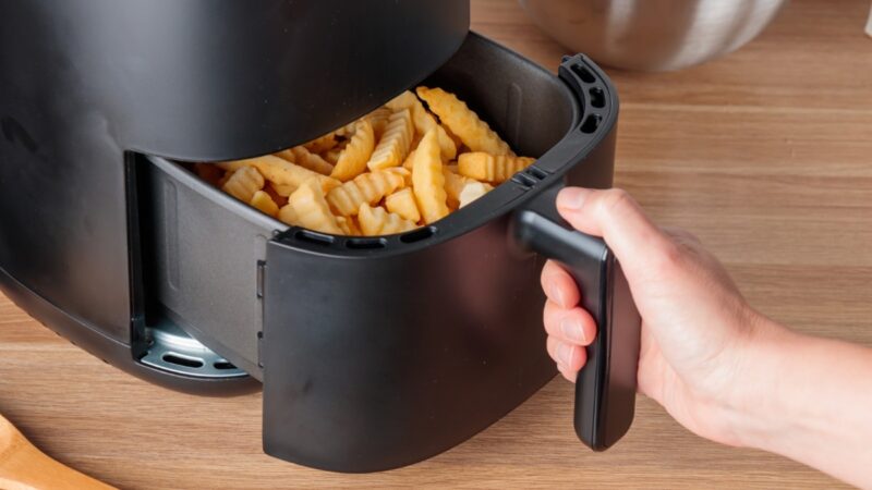 batata-rustica-na-air-fryer-fica-crocante-sem-fritura