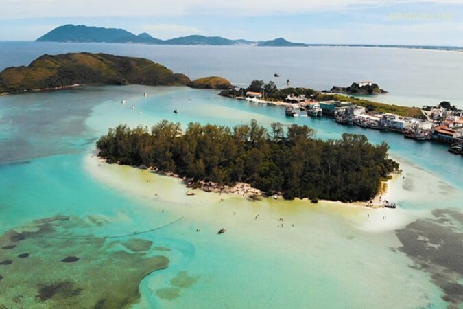 caribe-brasileiro:-cidade-une-dunas-de-areia-com-aguas-azul-turquesa