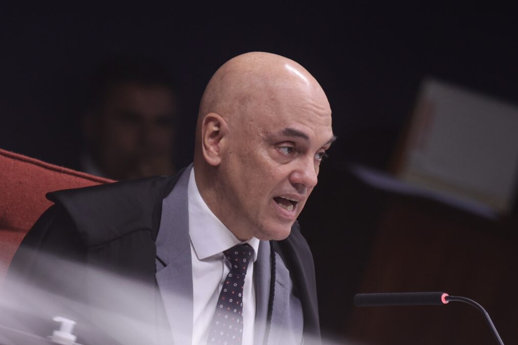 Saiba imposições de Moraes a Heleno para conceder prisão domiciliar