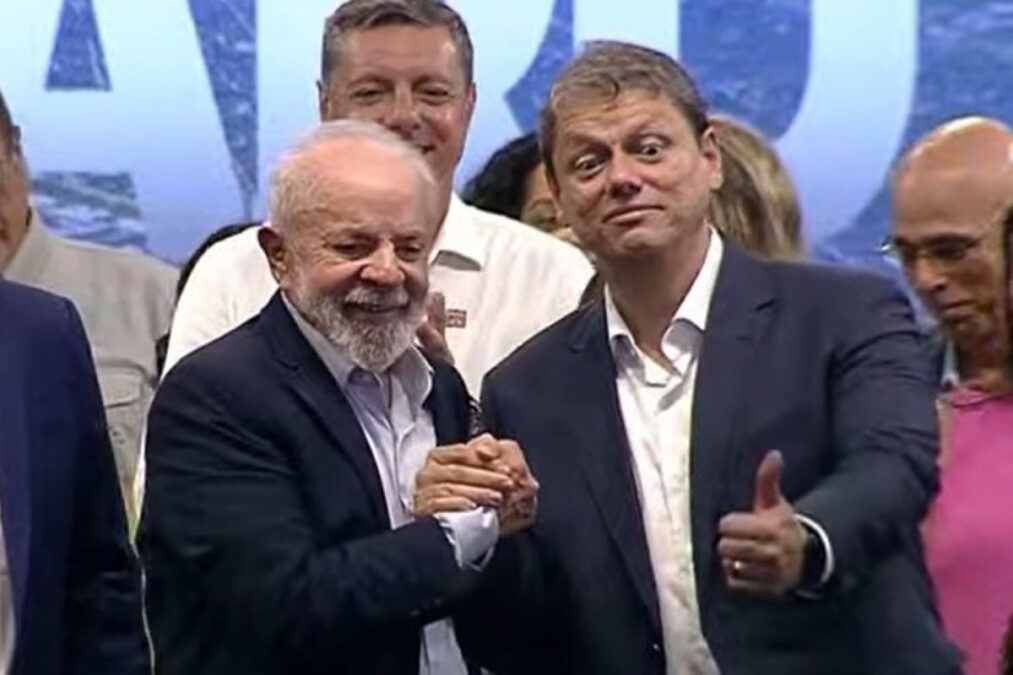Governo Tarcísio vê plágio em mensagem de Lula sobre o “impossível”