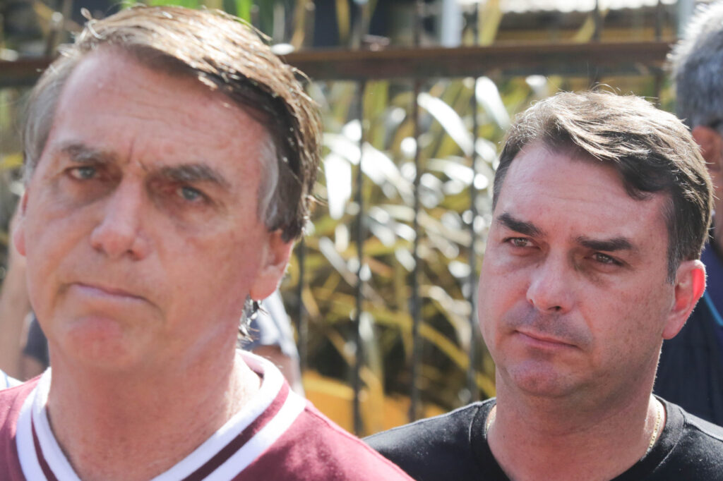 flavio-se-manifesta-apos-bolsonaro-cancelar-entrevista-ao-metropoles
