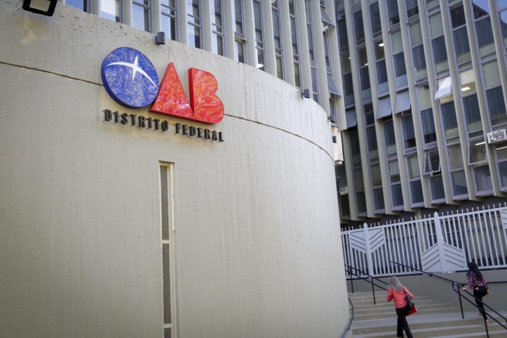 OAB-DF pede suspensão de imposto mínimo sobre dividendos de advogados