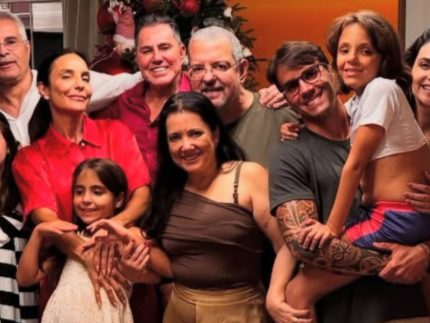 apos-separacao,-ivete-sangalo-celebra-o-natal-ao-lado-de-daniel-cady-e-os-filhos