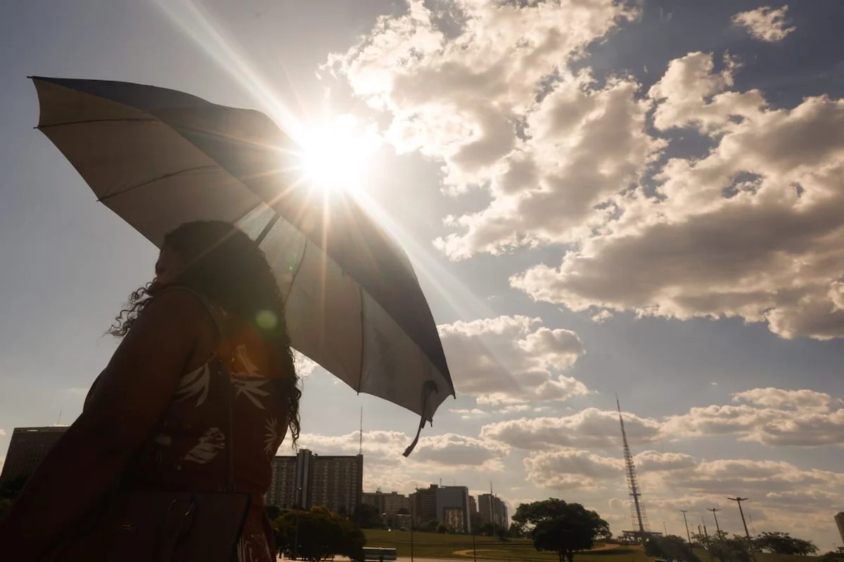 Calor: governo de SP pede “redução imediata do consumo de água”