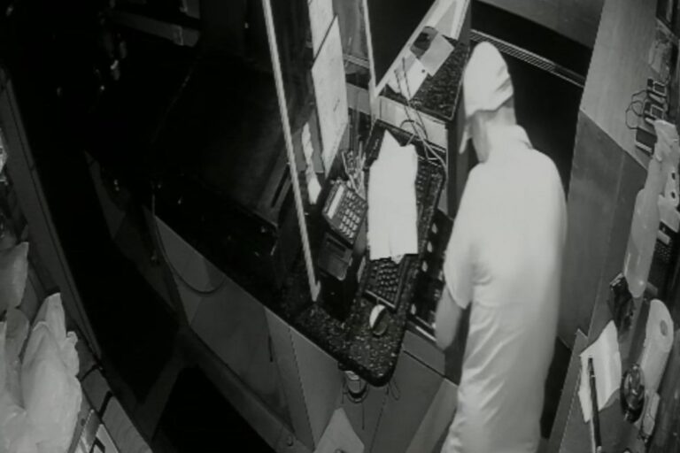 homem-de-tornozeleira-eletronica-rouba-comercio-no-interior-de-sp