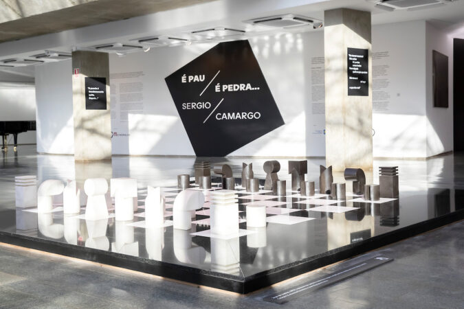 celebrado-em-mostra-gratuita-no-df,-sergio-camargo-tem-geniais-criacoes-espalhadas-em-todo-o-mundo