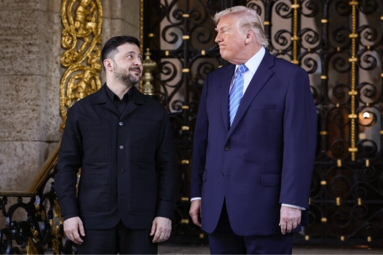 com-zelensky,-trump-adota-tom-otimista,-mas-ve-entraves-na-negociacao