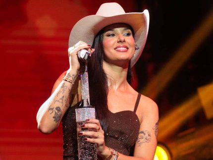 ana-castela-confirma-termino-com-ze-felipe-apos-anuncio-nas-redes-sociais