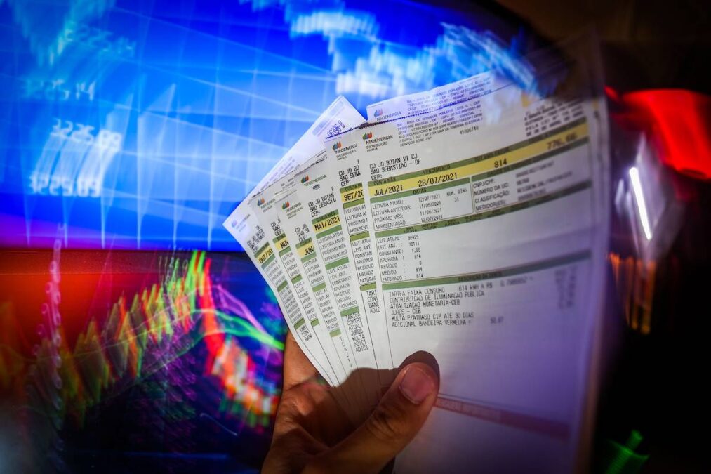 Prazo para negociar débitos de energia termina nesta quarta-feira