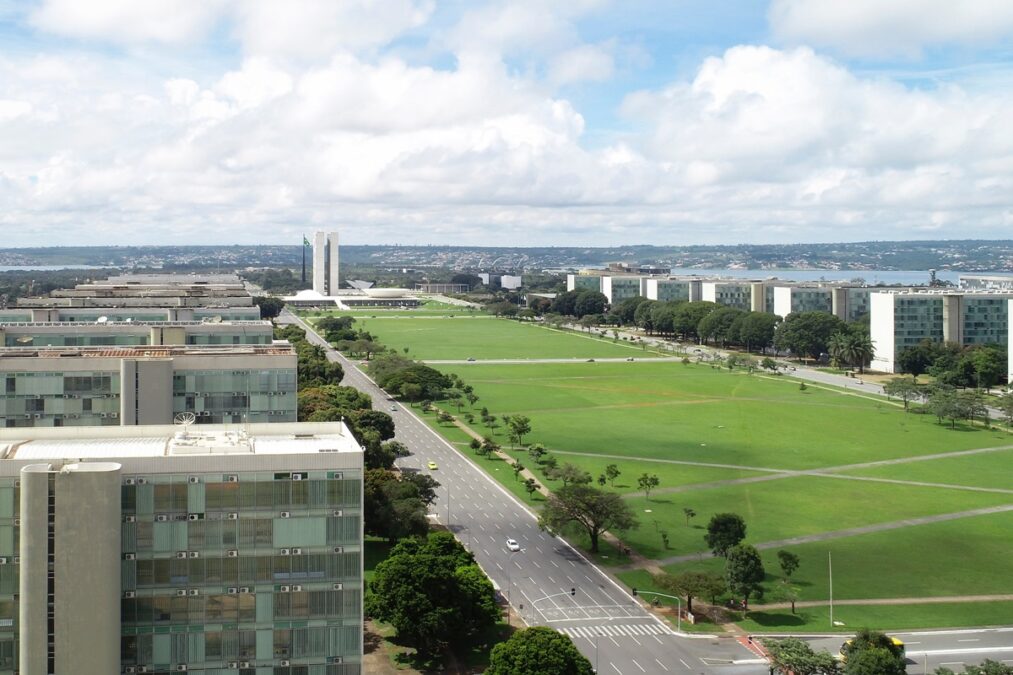 Reajuste dos servidores terá impacto de R$ 25,4 bilhões em 2026