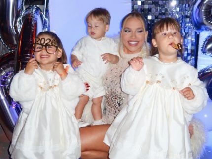 em-madri,-virginia-posa-com-os-filhos-no-reveillon-e-faz-reflexao-sobre-os-altos-e-baixos-de-2025