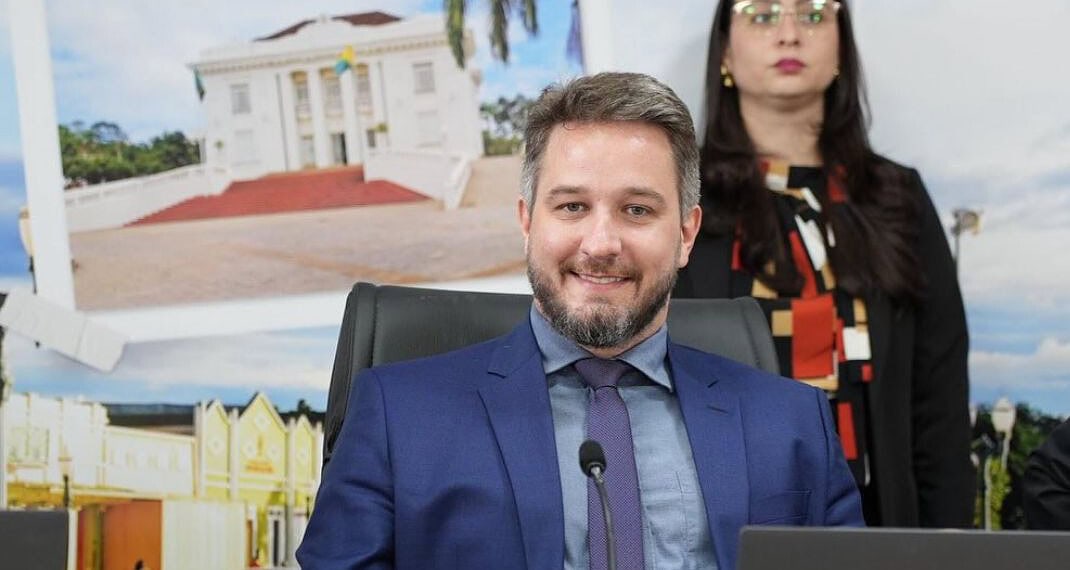 Discussão por conta de R$ 172 termina com vereador acusado de agredir proprietário de bar em Rio Branco