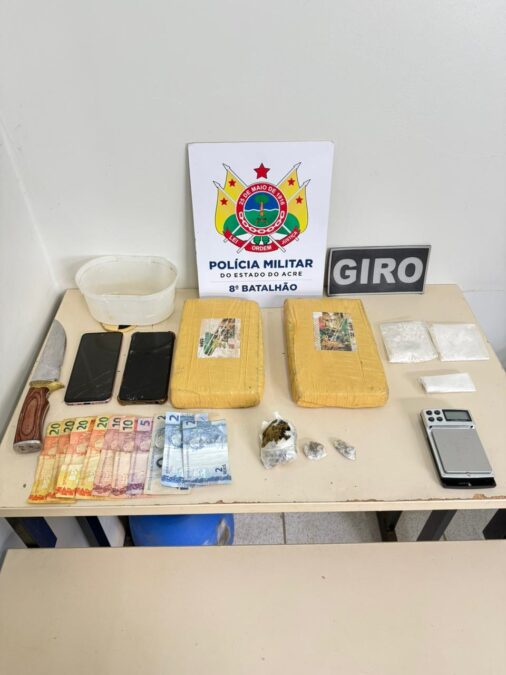 PM prende dois irmãos por tráfico de drogas em Sena Madureira