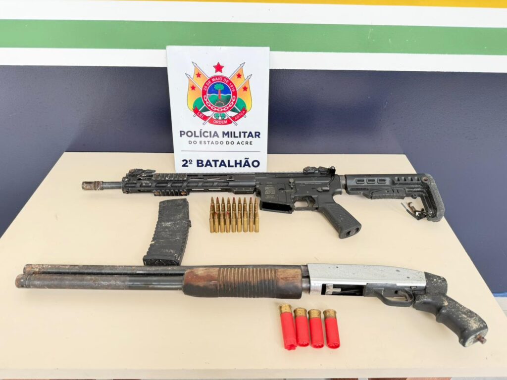 Parte do material apreendido durante a ação no bairro Belo Jardim. Foto: Ascom PMAC.