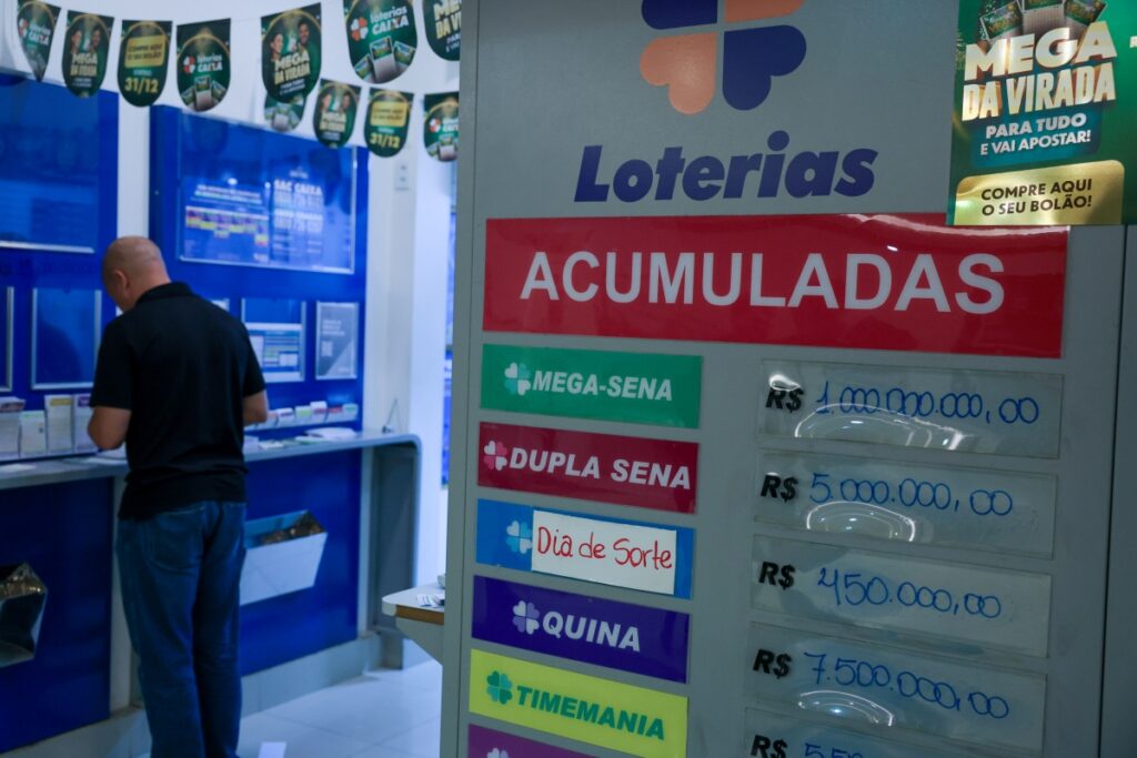 mega-da-virada-tem-adiamento-inedito-e-premio-atinge-r$-1,09-bilhao