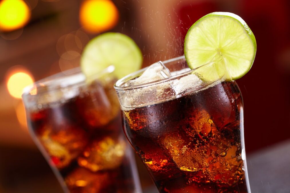 Refrigerante zero na dieta: pode ou não pode? Nutricionista explica