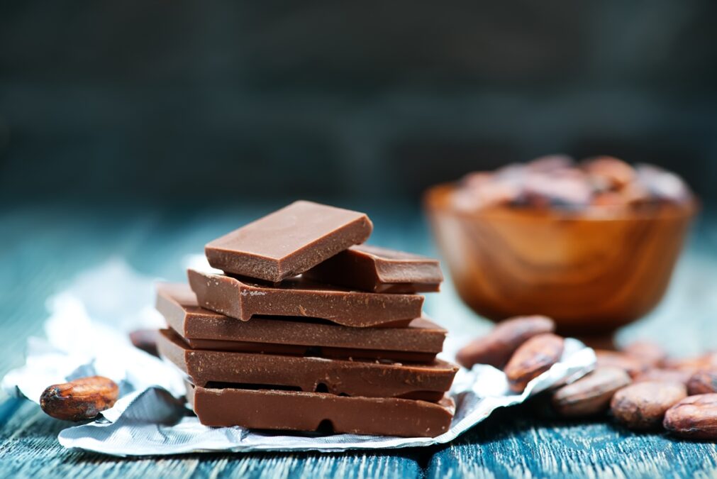 Doce da juventude? Estudo sugere que chocolate atrasa o envelhecimento