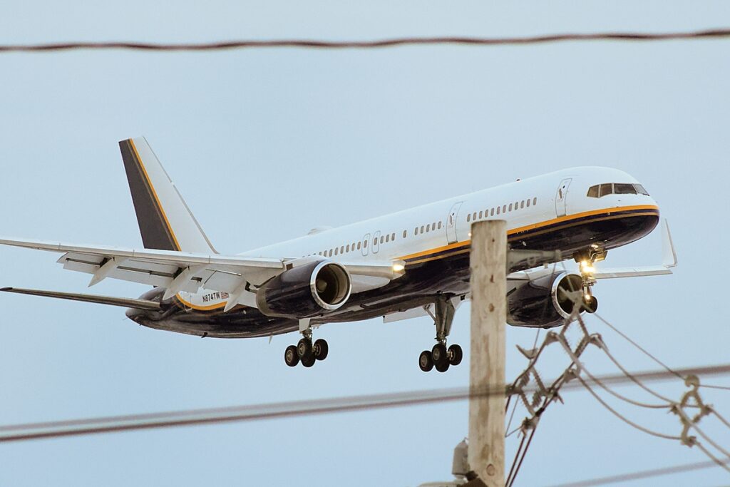 maduro-chega-de-aviao-a-nova-york-apos-ser-capturado