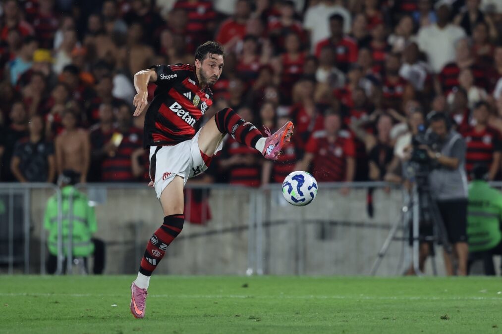 Atleta do Flamengo está próximo de ser anunciado por gigante argentino