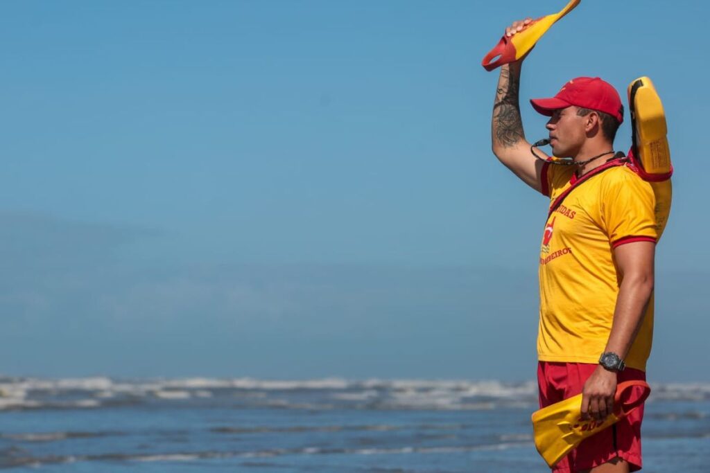 litoral-de-sp:-10-pessoas-morrem-afogadas-nos-primeiros-dias-do-ano