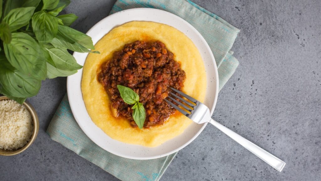 polenta-na-panela-de-pressao-fica-cremosa-e-desmancha-na-boca