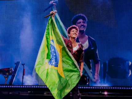 bruno-mars-anuncia-album-finalizado-e-diz-que-novo-single-esta-proximo