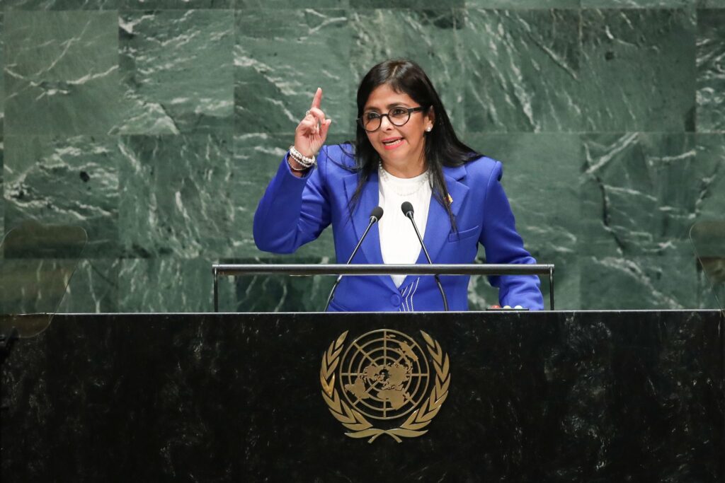 venezuela-decreta-7-dias-de-luto-apos-ataque-militar-dos-eua